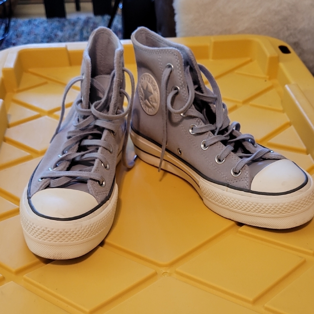 CONVERSE Chuck Taylor All Star Lift Platform Suede Women 7